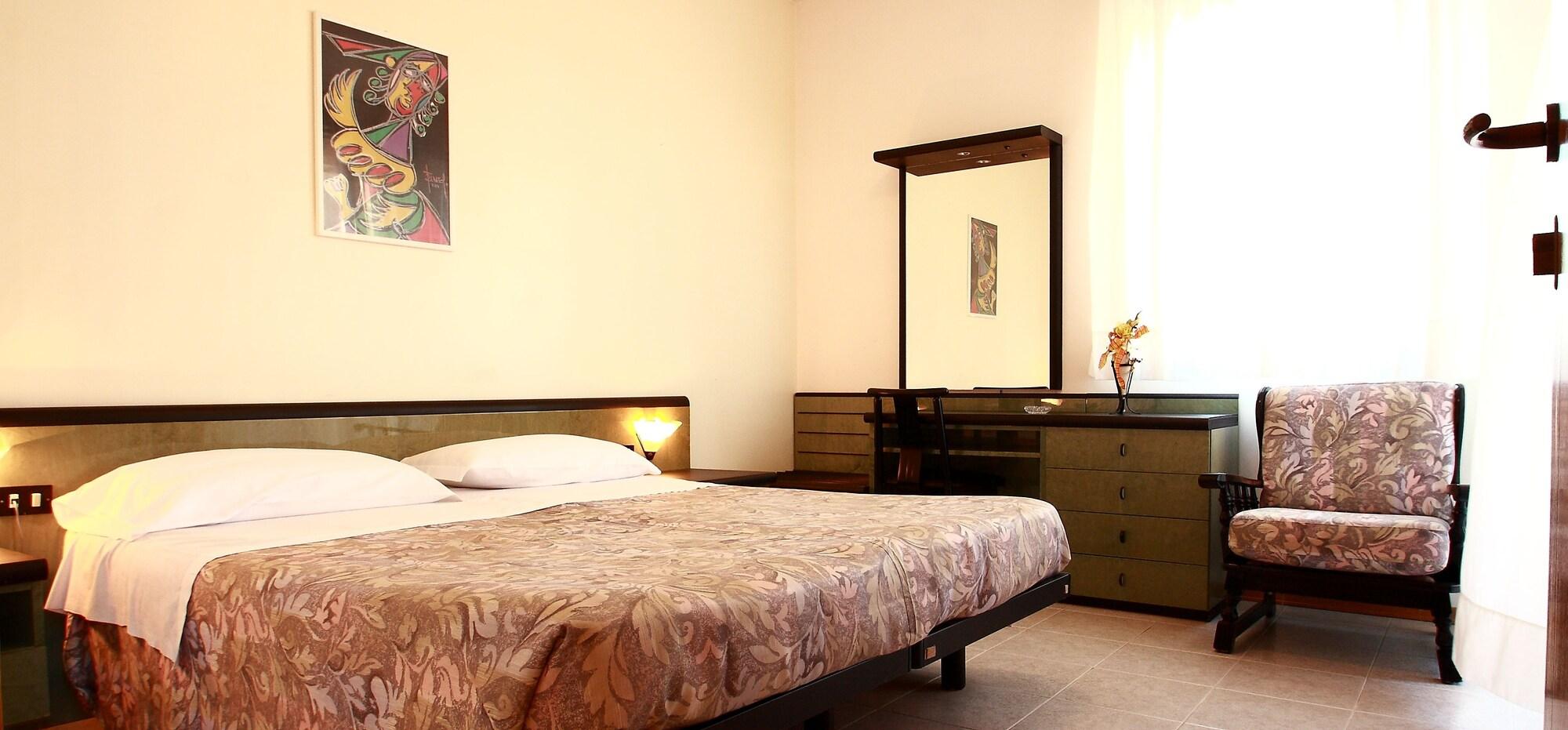 Hotel Duca Degli Abruzzi Montesilvano Marina Buitenkant foto
