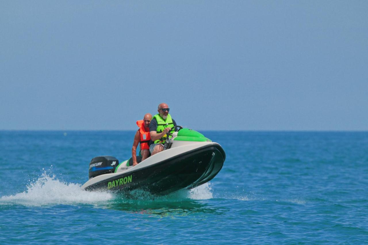 Hotel Duca Degli Abruzzi Montesilvano Marina Buitenkant foto
