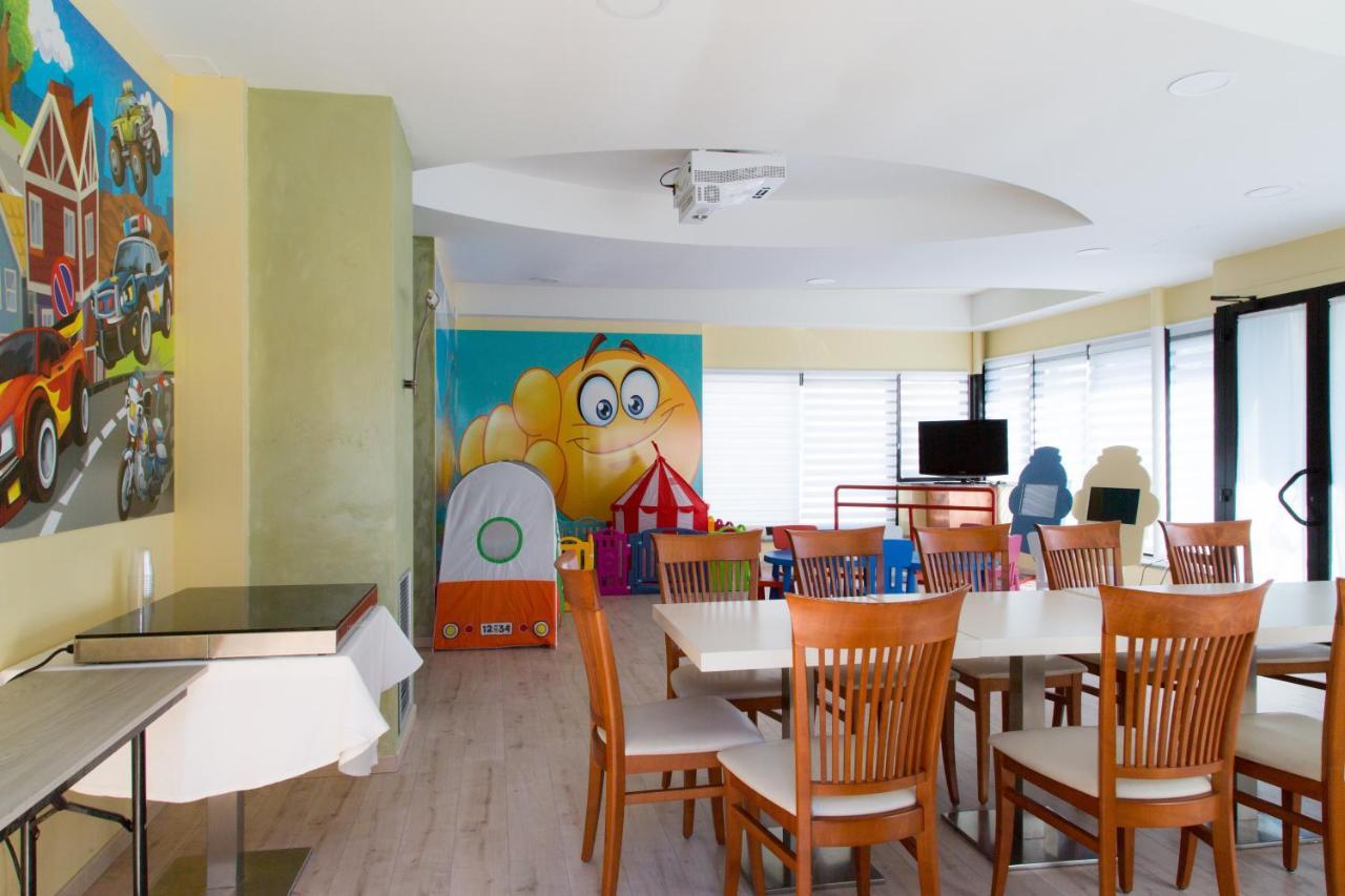 Hotel Duca Degli Abruzzi Montesilvano Marina Buitenkant foto