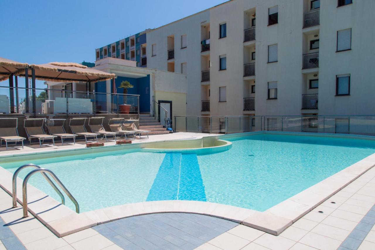 Hotel Duca Degli Abruzzi Montesilvano Marina Buitenkant foto