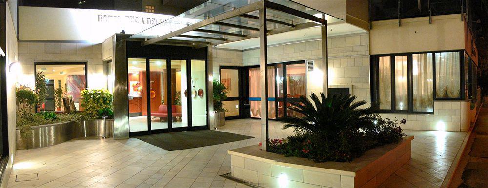 Hotel Duca Degli Abruzzi Montesilvano Marina Buitenkant foto